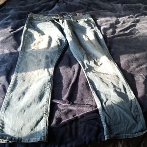 Levi jeans